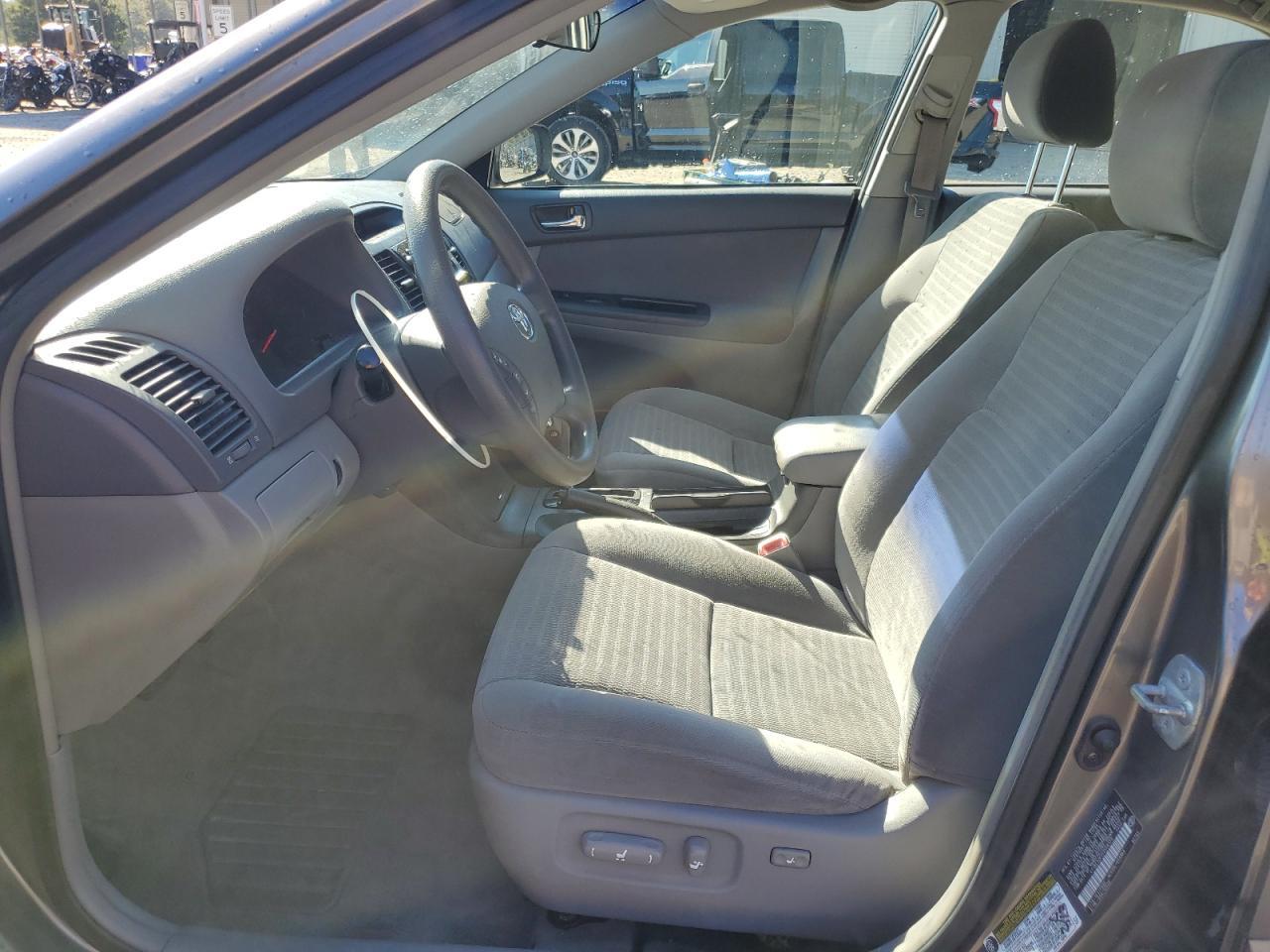 2005 Toyota Camry Le - Фото 7