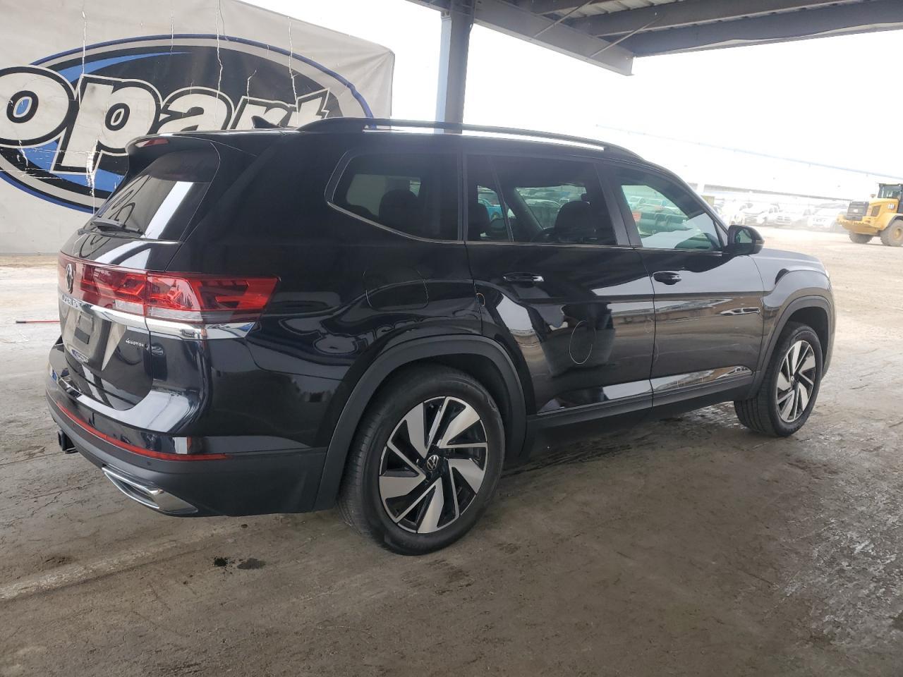 2024 Volkswagen Atlas Se - Фото 3