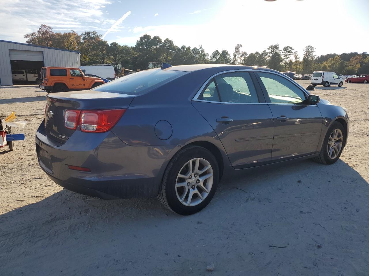 2013 Chevrolet Malibu 1Lt - Фото 3