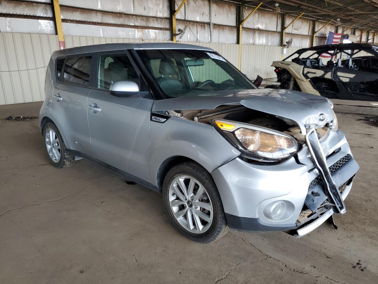 2017 Kia Soul + - Фото 4