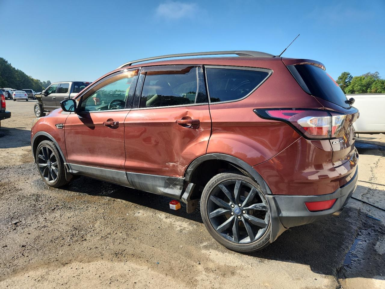 2018 Ford Escape Se - Фото 2