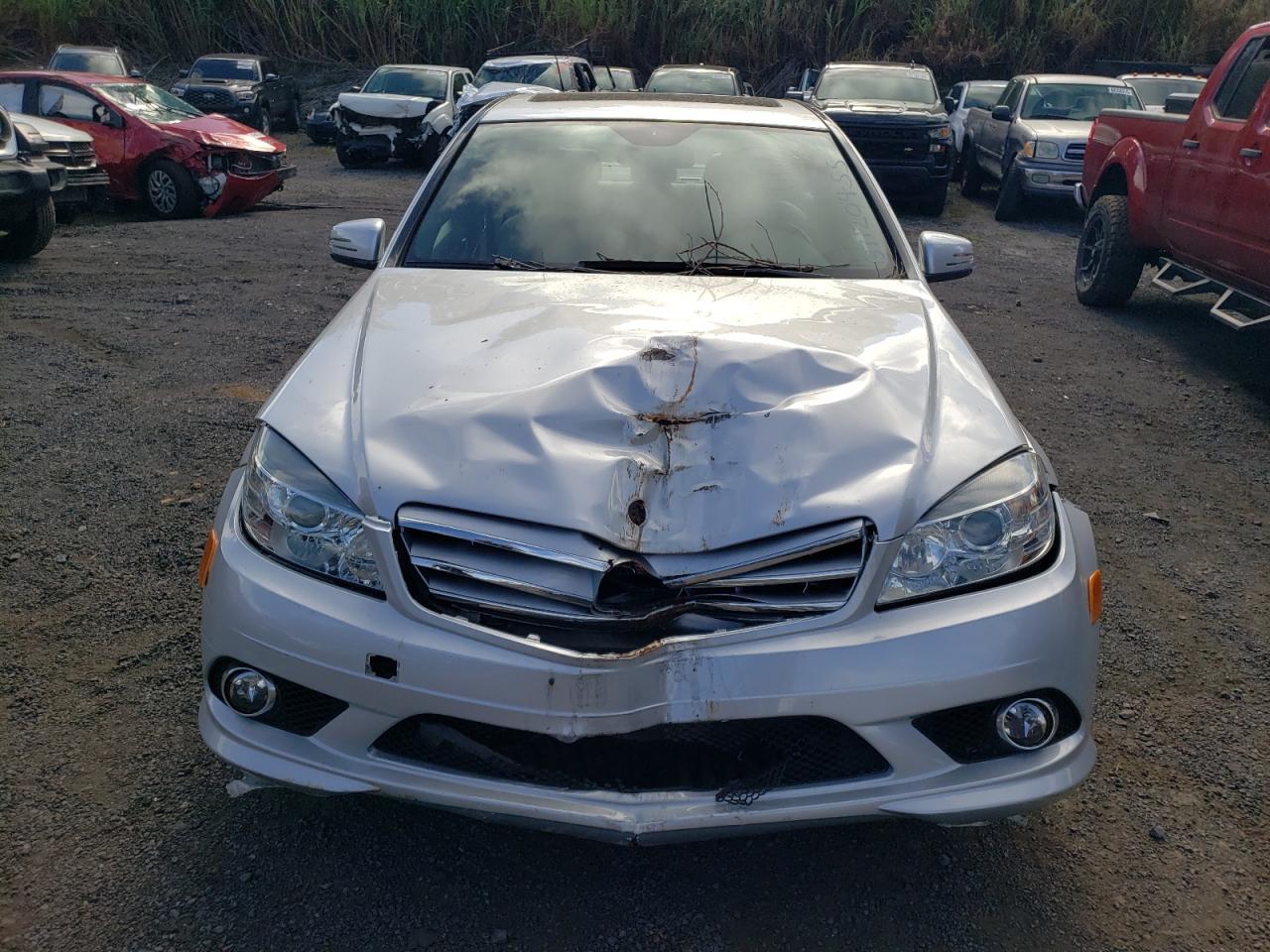 2010 Mercedes-Benz C 300 - Фото 5