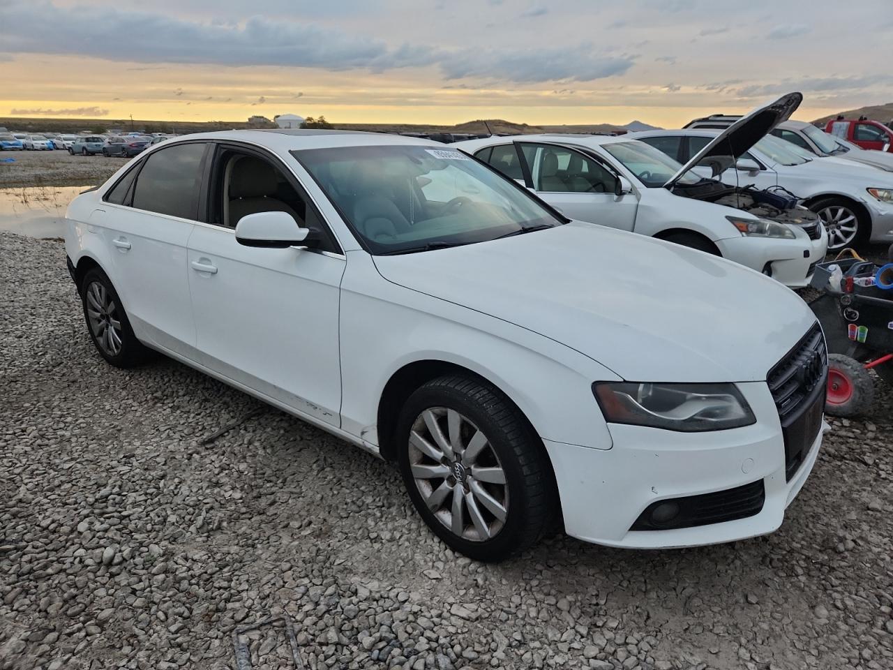 2011 Audi A4 Premium Plus - Фото 4