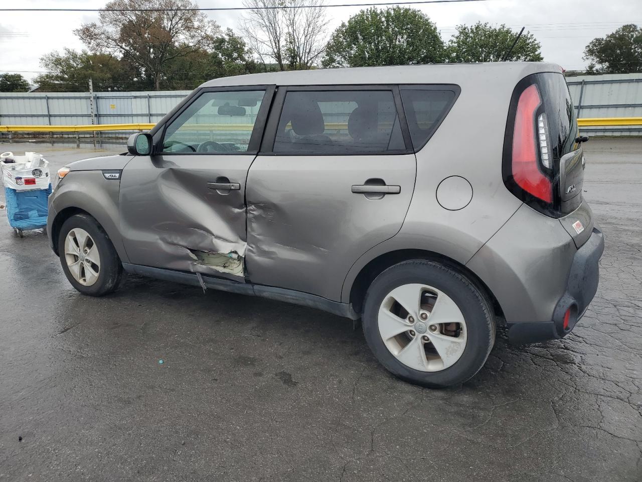 2016 Kia Soul - Image 2