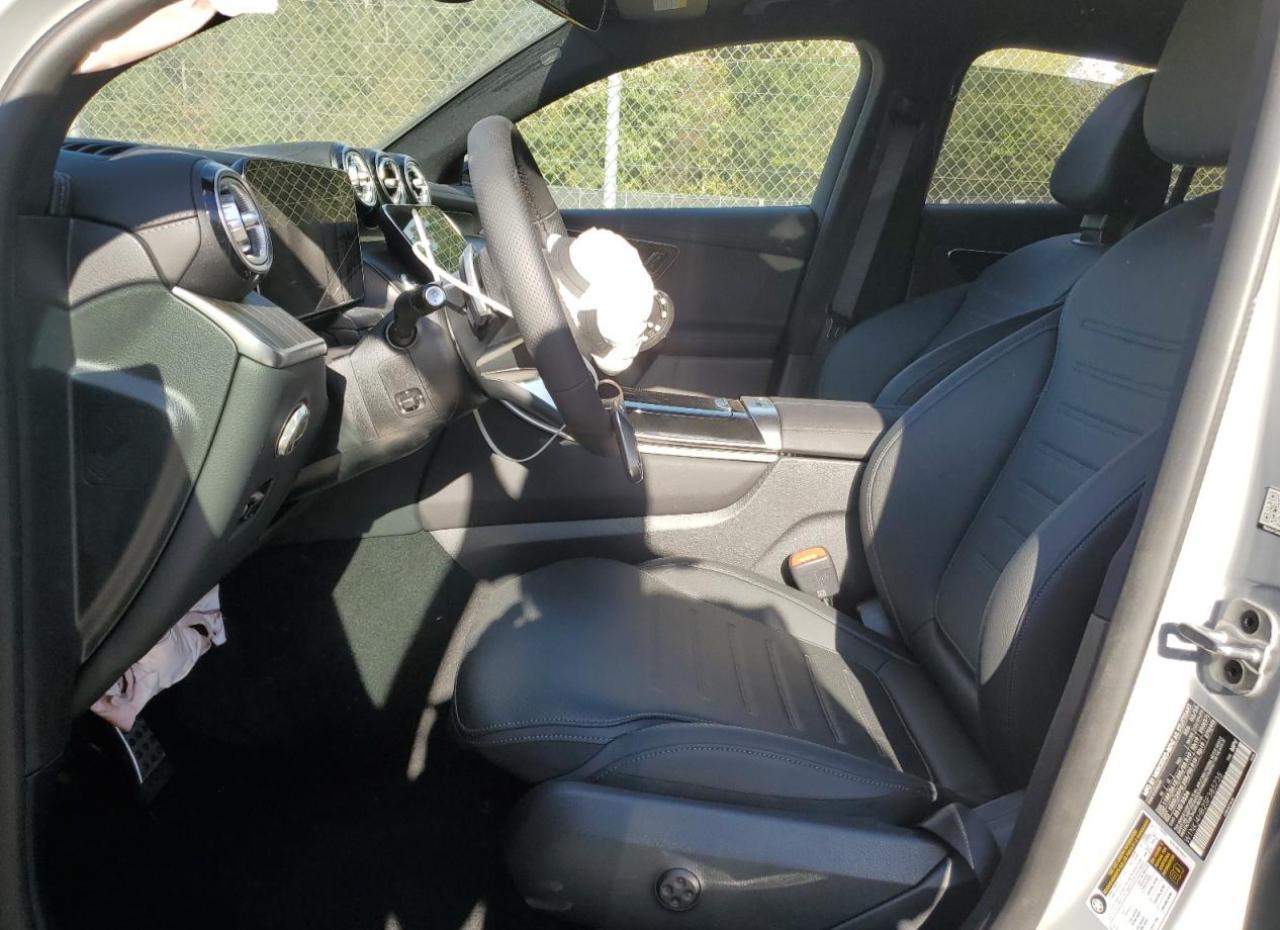 2025 Mercedes-Benz Glc Coupe 300 4Matic - Image 7