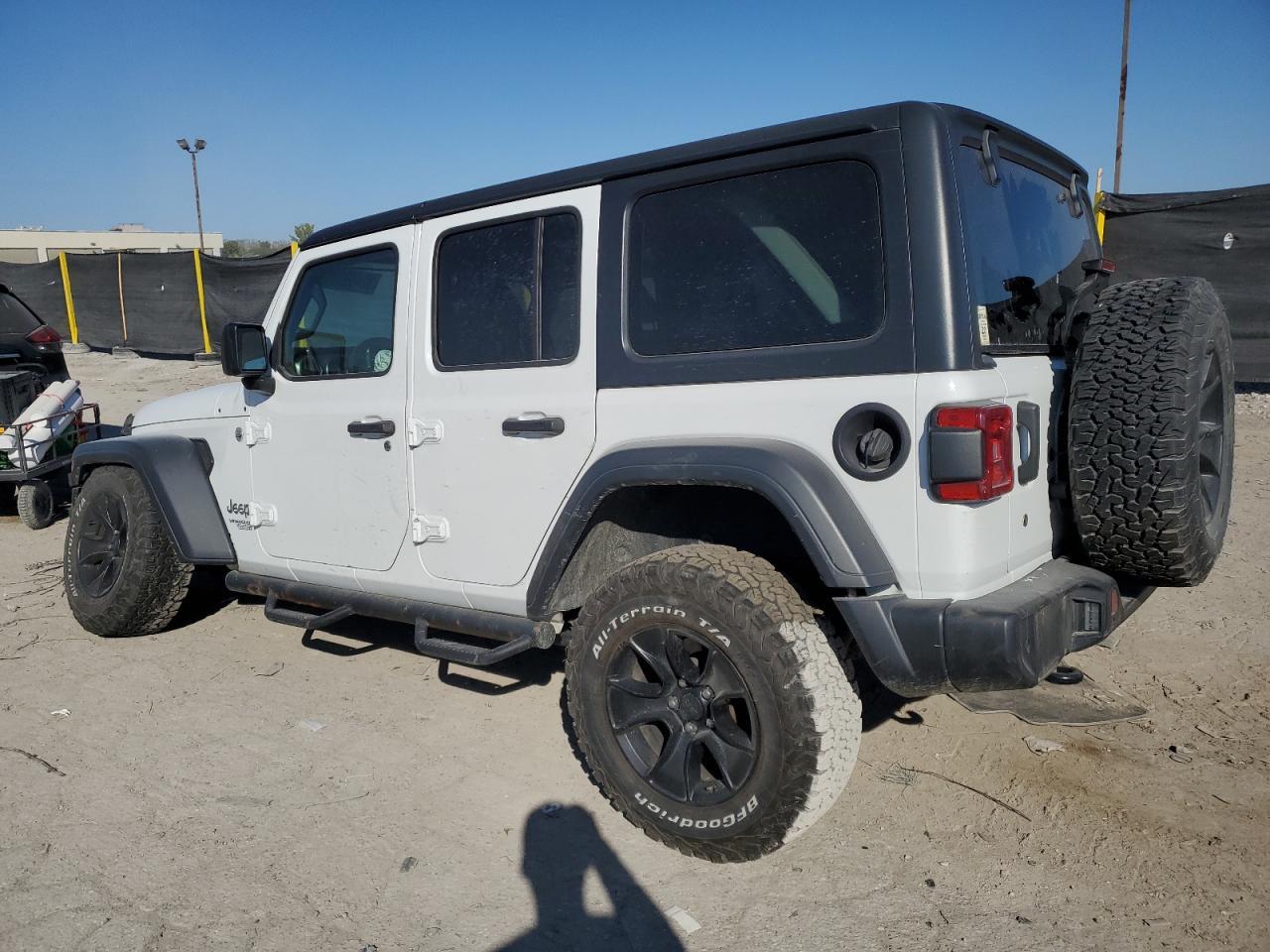 2018 Jeep Wrangler Unlimited Sport - Фото 2