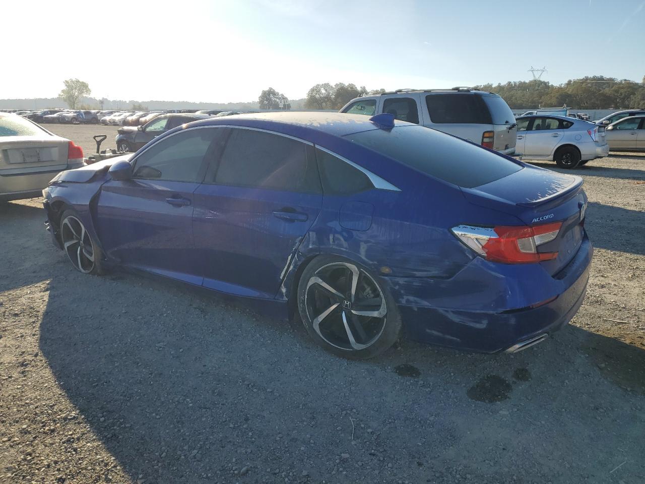 2018 Honda Accord Sport - Image 2