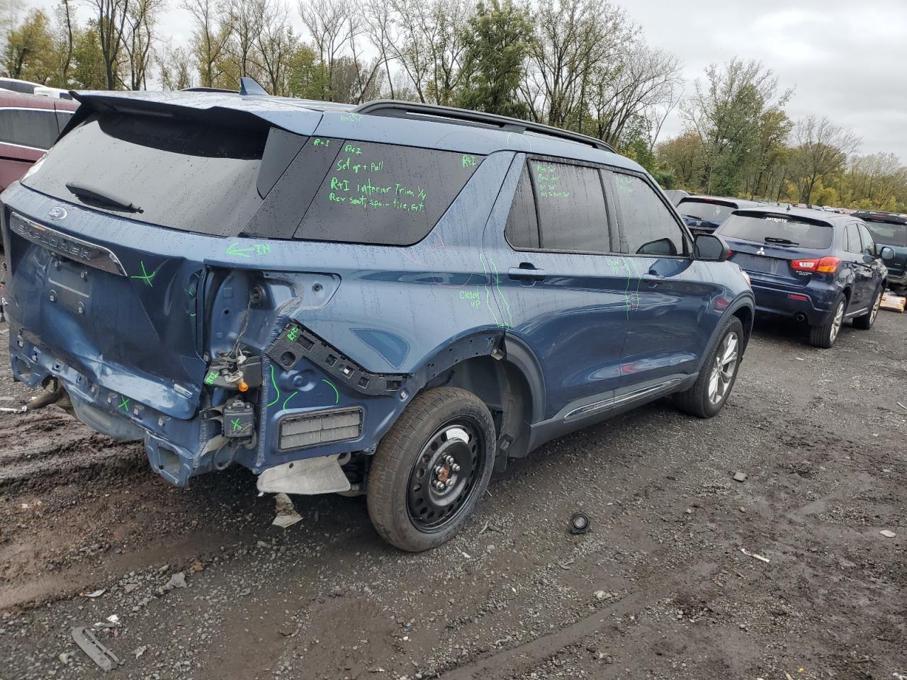 2020 Ford Explorer Xlt - Фото 3