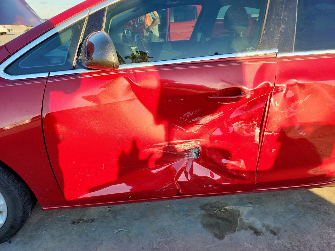 2016 Buick Verano - Image 7