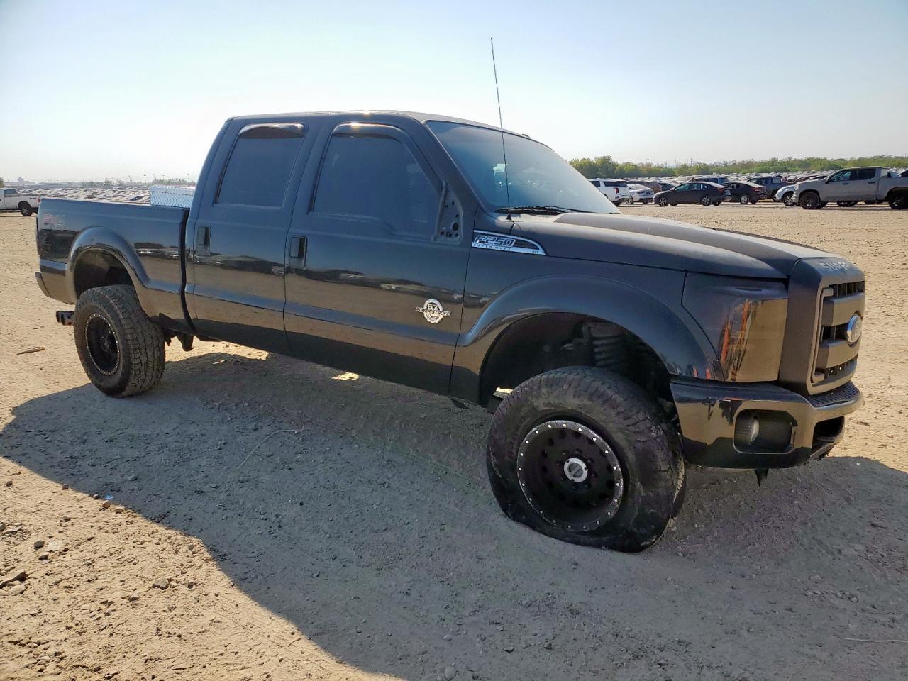 2015 Ford F250 Super Duty - Фото 4