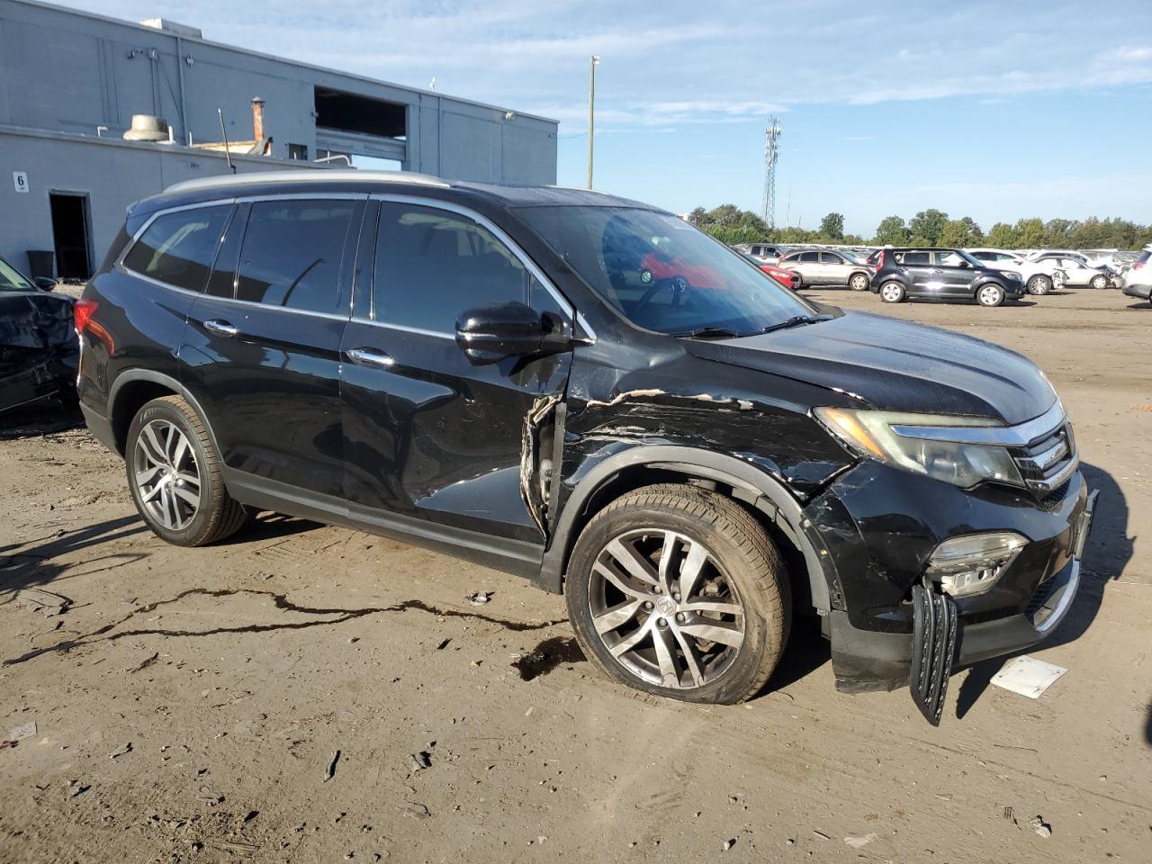 2016 Honda Pilot Touring - Фото 4