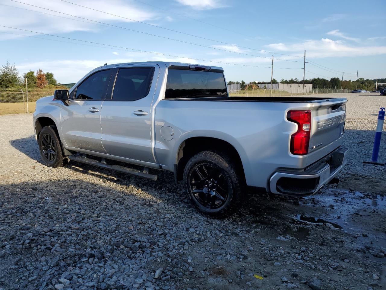 2021 Chevrolet Silverado K1500 Rst - Фото 2