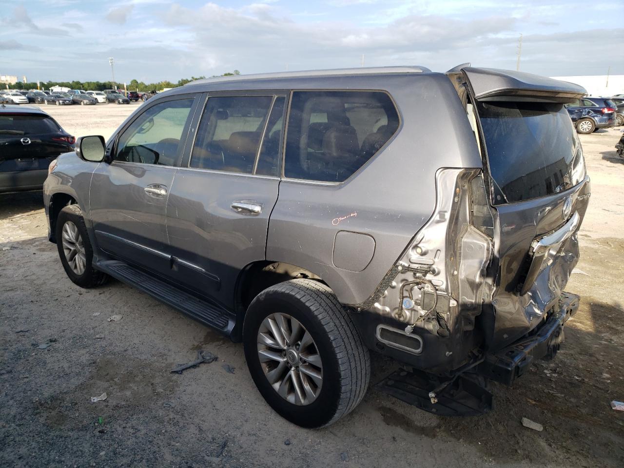 2016 Lexus Gx 460 - Фото 2