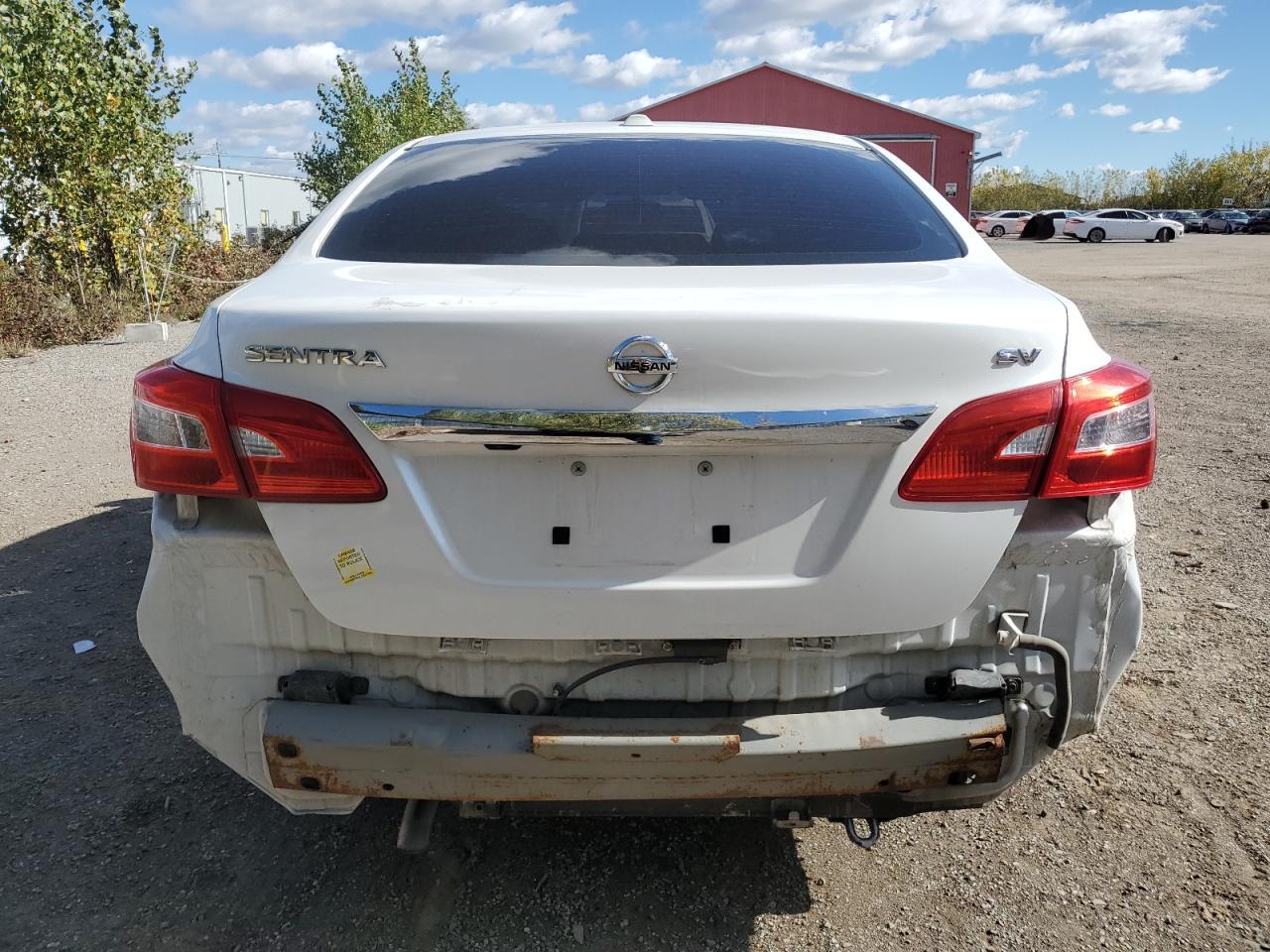 2018 Nissan Sentra S - Фото 6
