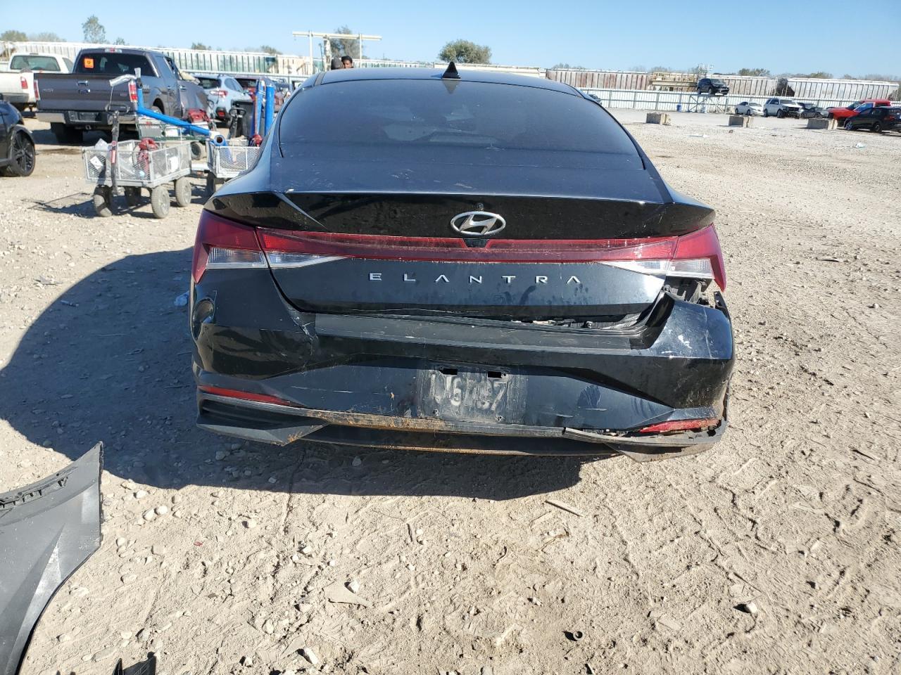 2022 Hyundai Elantra Sel - Фото 6