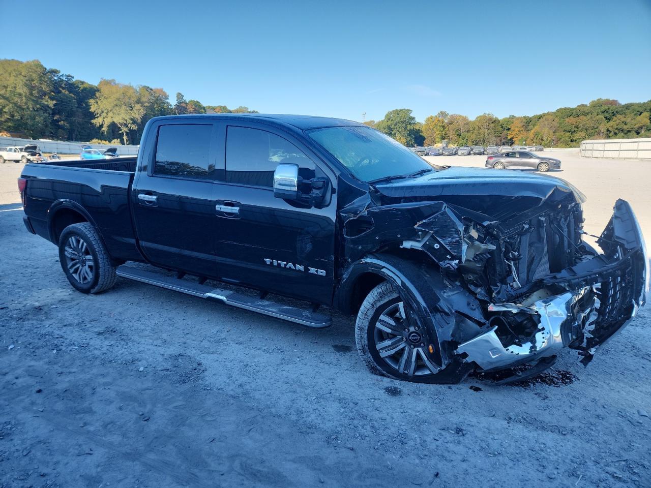 2024 Nissan Titan Crew - Фото 4