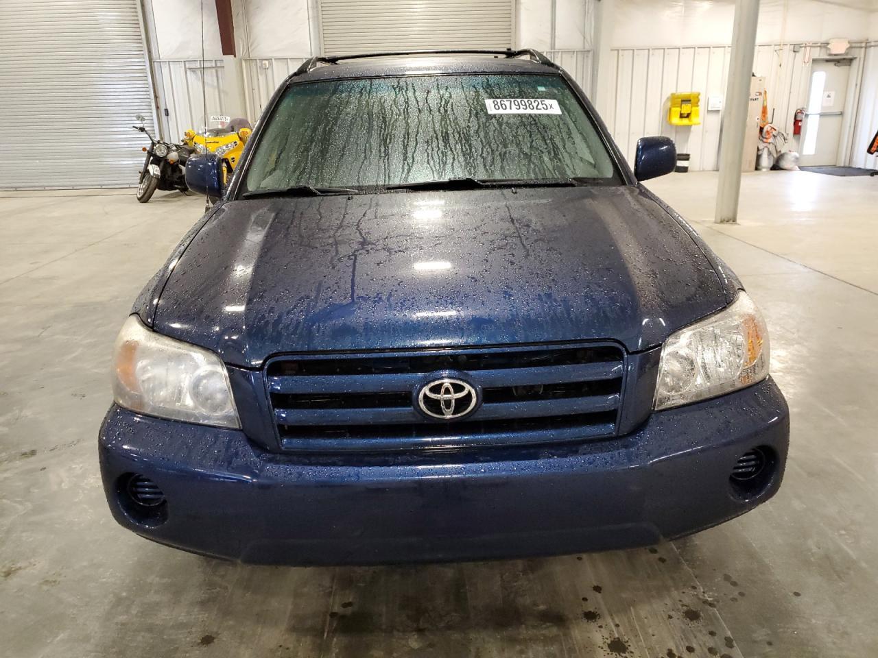 2005 Toyota Highlander Limited - Image 5