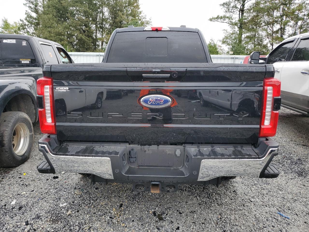 2024 Ford F250 Super Duty - Фото 6