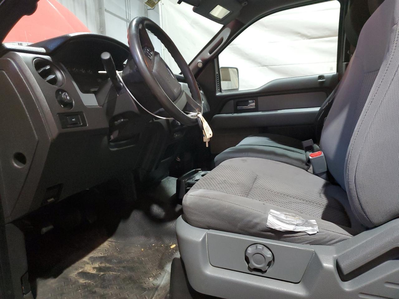 2012 Ford F150 Super Cab - Фото 7
