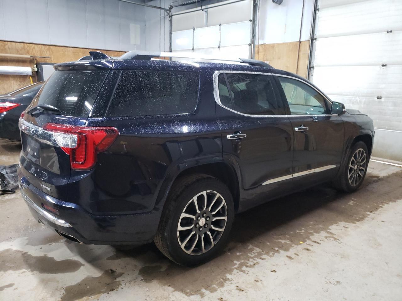2021 GMC Acadia Denali - Фото 3