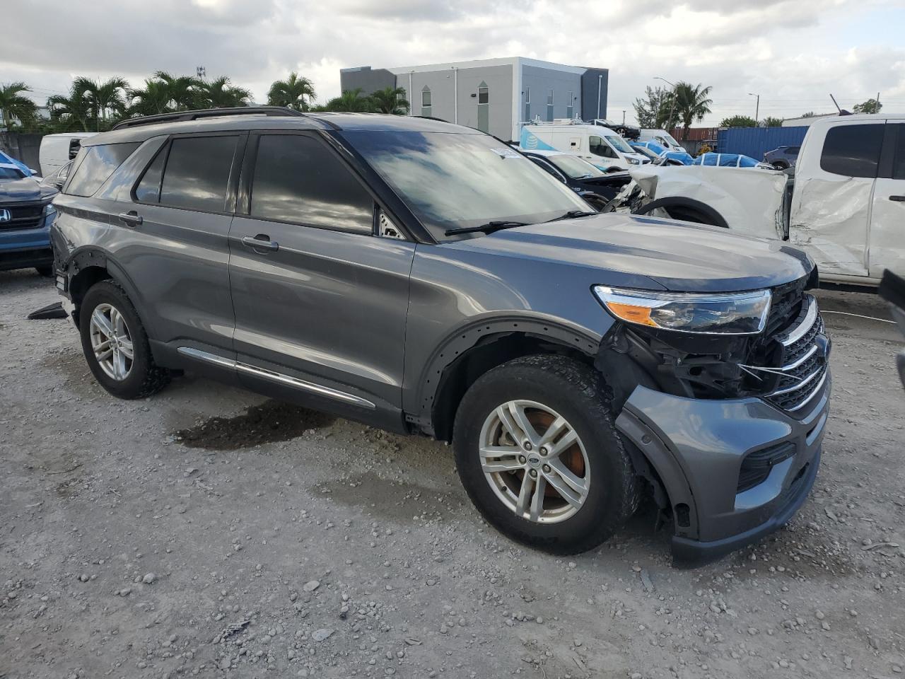 2021 Ford Explorer Xlt - Фото 4
