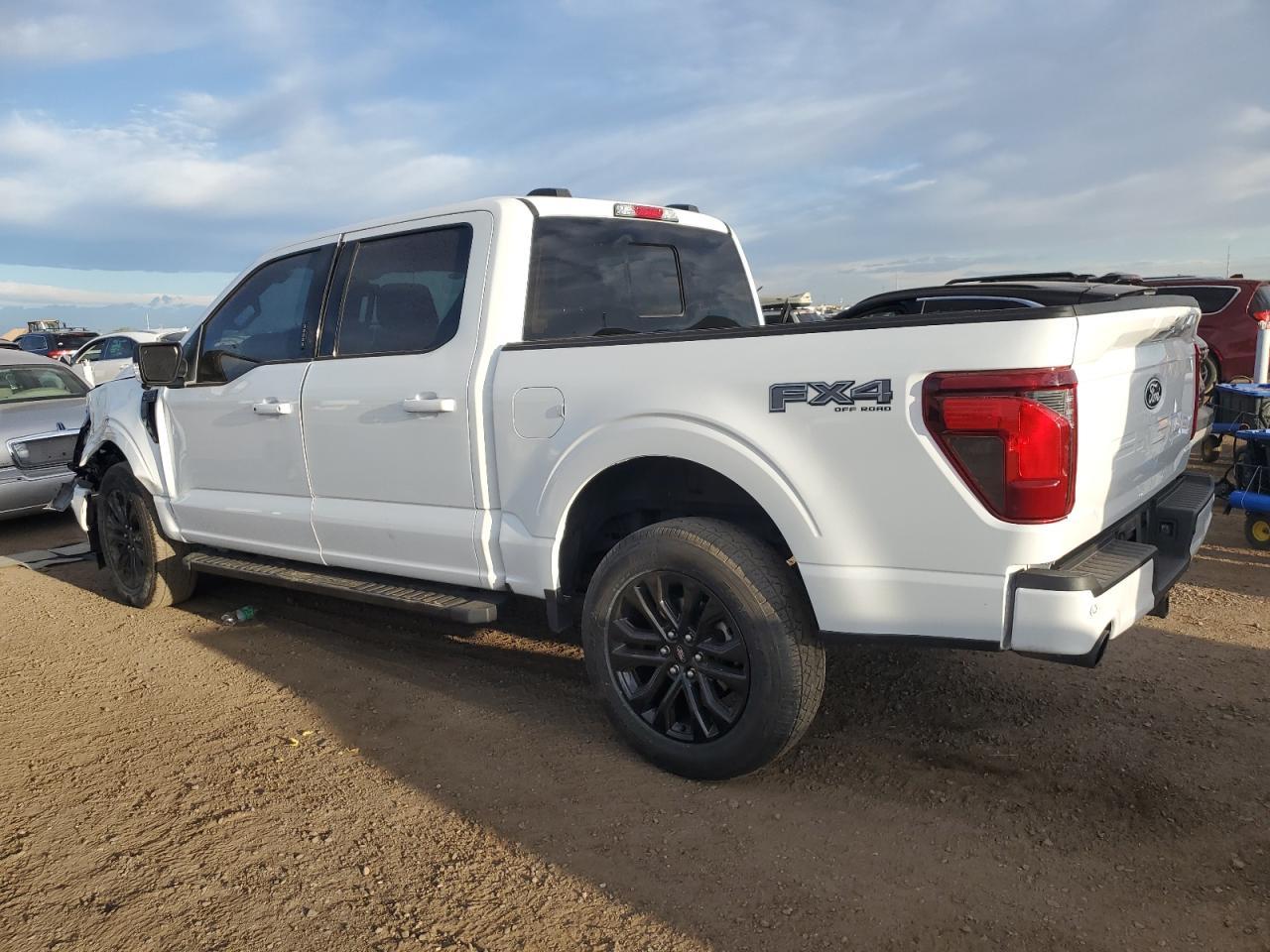 2024 Ford F150 Xlt - Фото 2