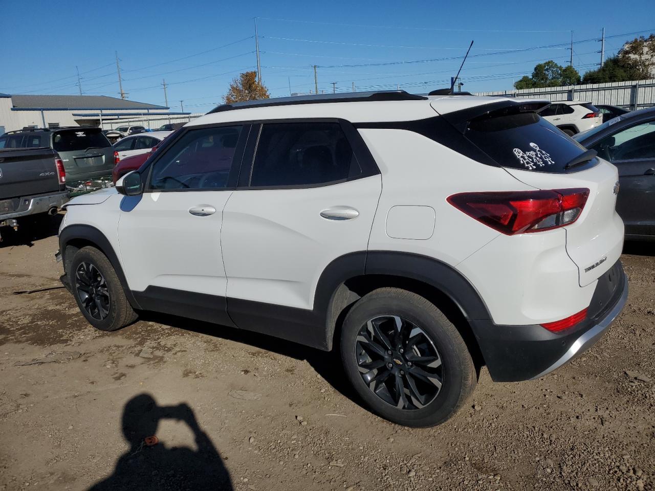 2021 Chevrolet Trailblazer Lt - Image 2