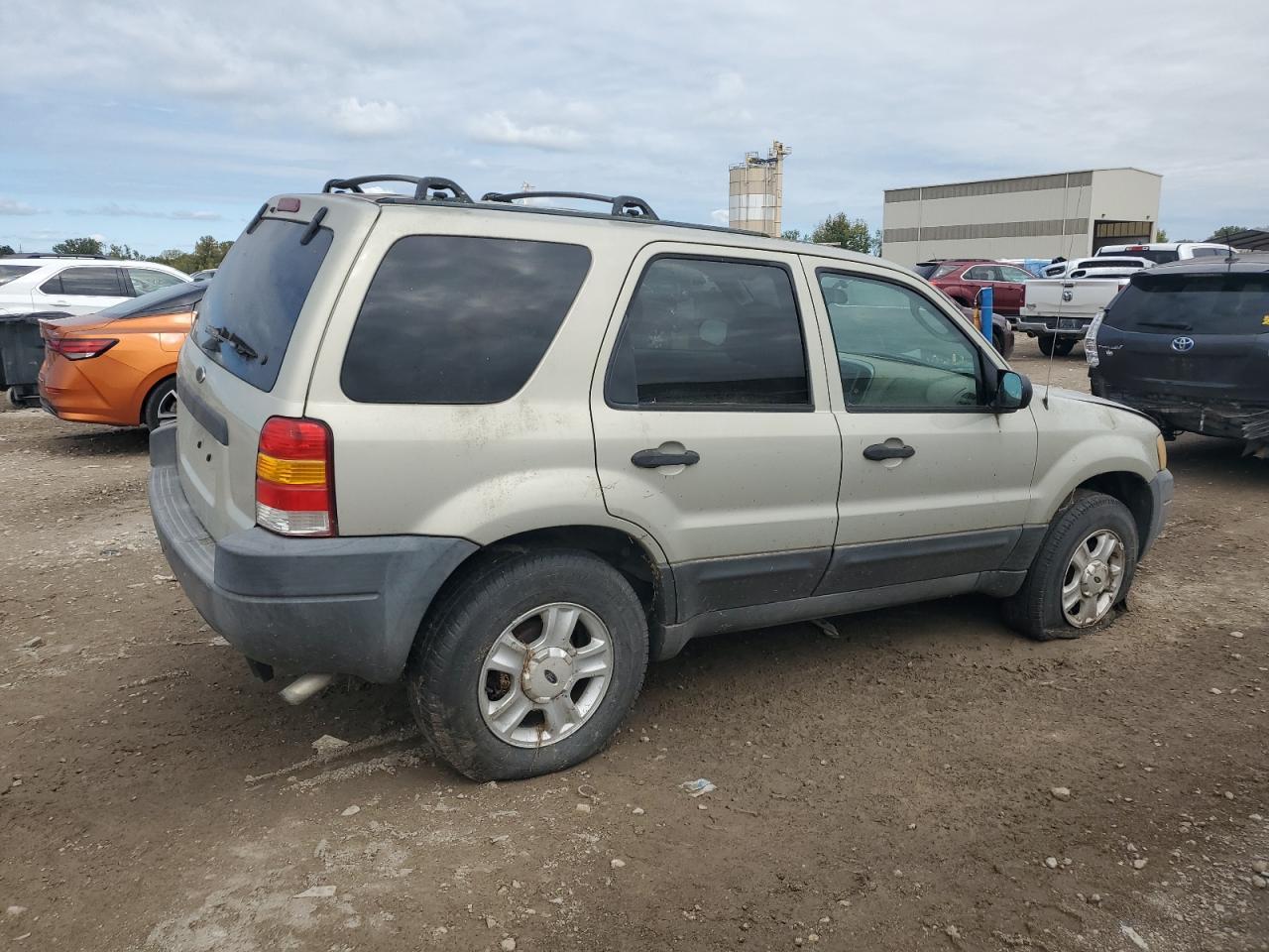 2004 Ford Escape Xlt - Image 3