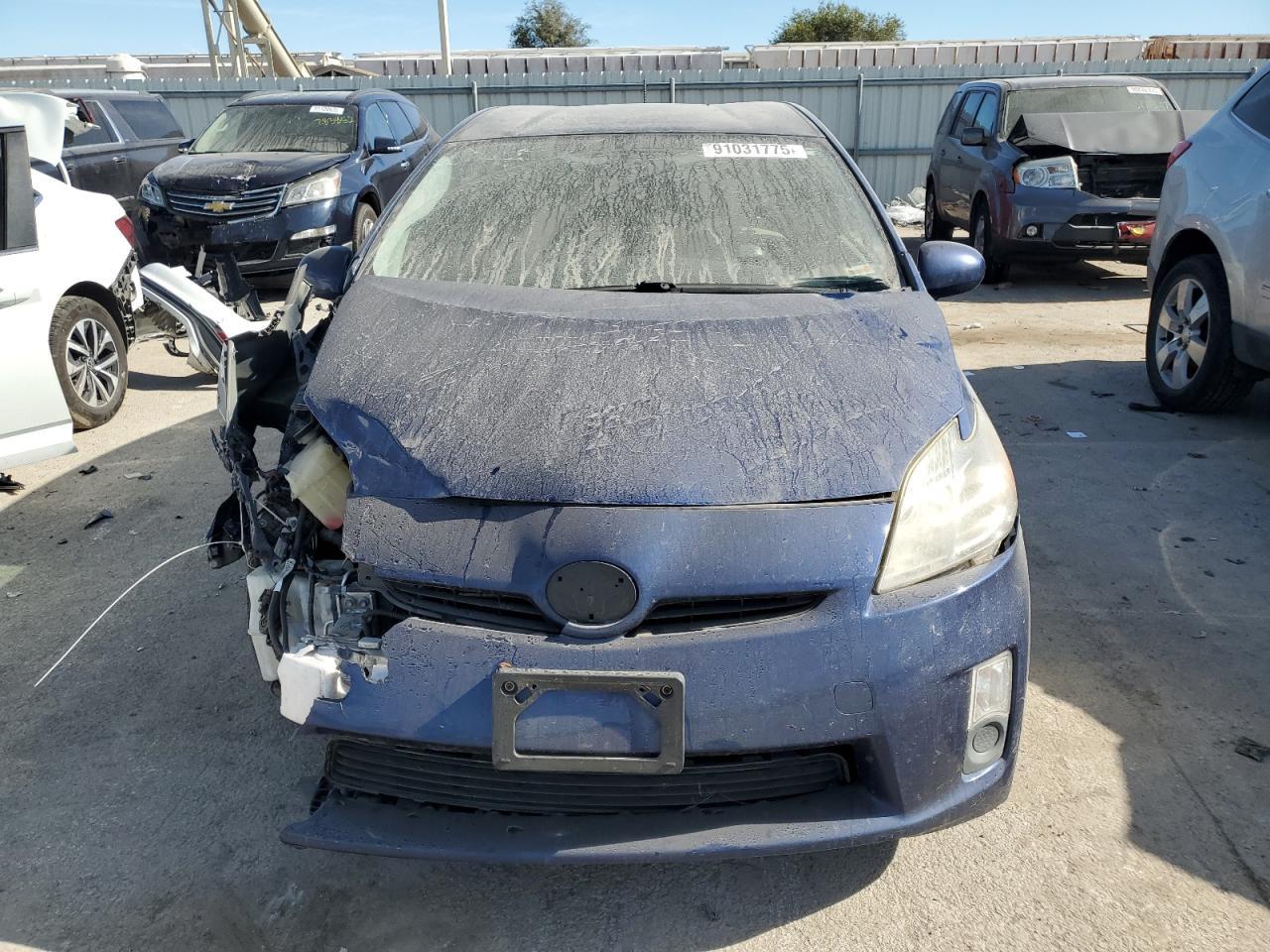 2011 Toyota Prius - Image 5