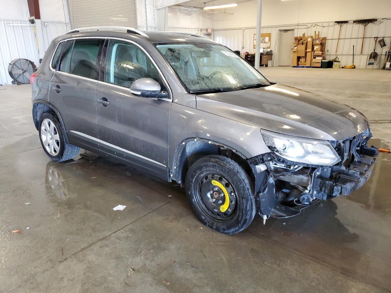 2012 Volkswagen Tiguan S - Image 4