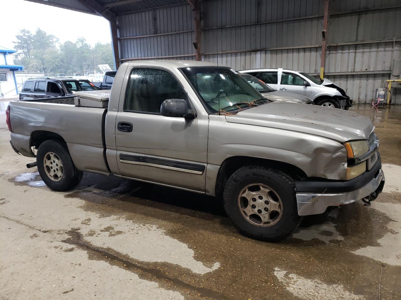 2003 Chevrolet Silverado C1500 - Фото 4