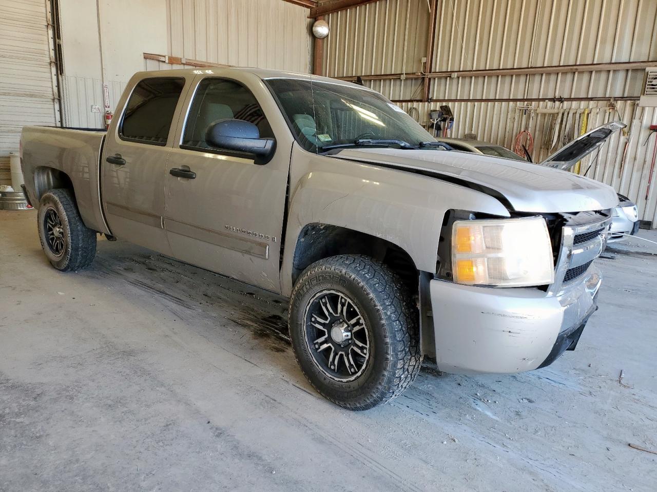 2007 Chevrolet Silverado C1500 Crew Cab - Фото 4