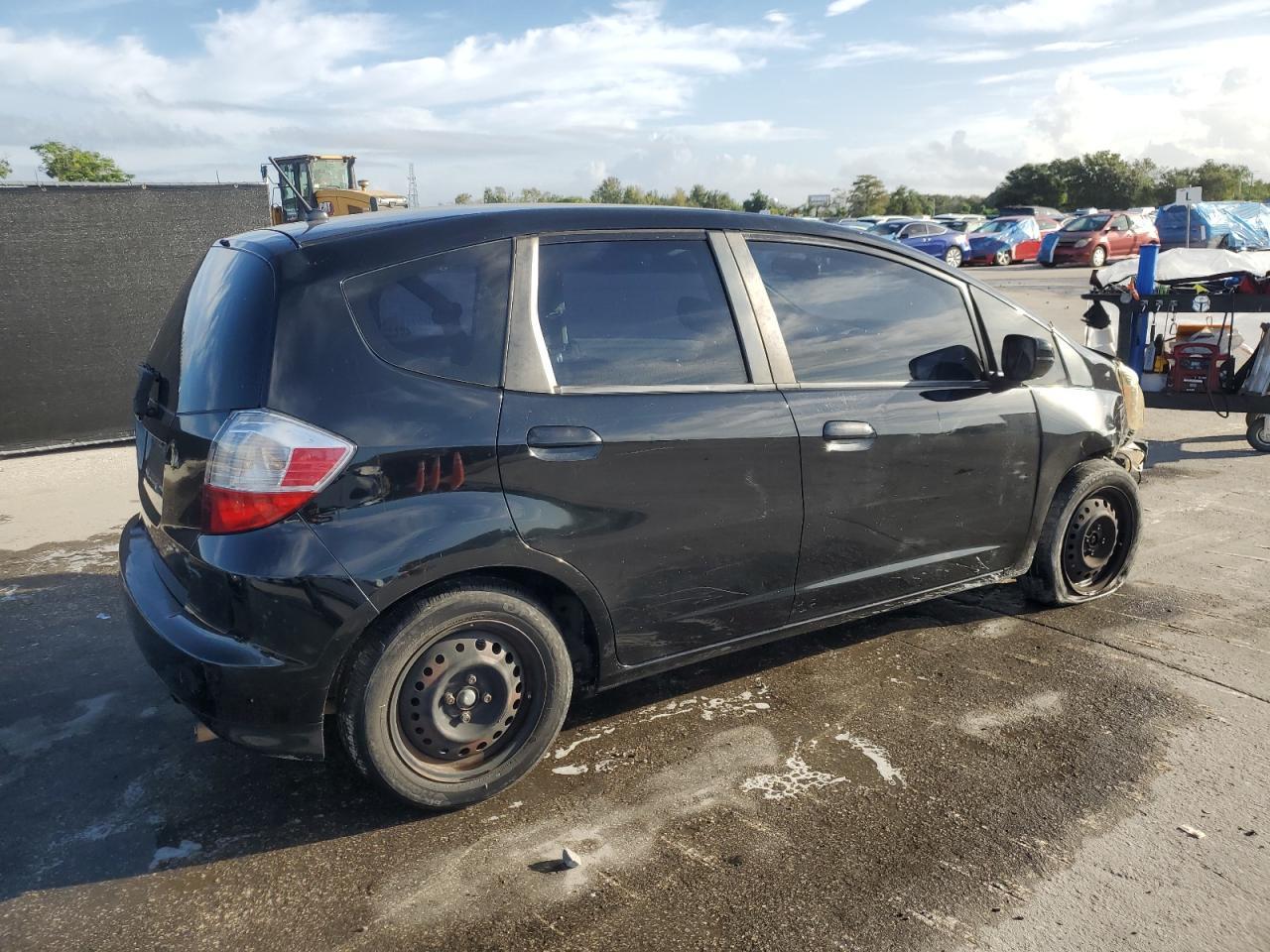 2013 Honda Fit - Фото 3