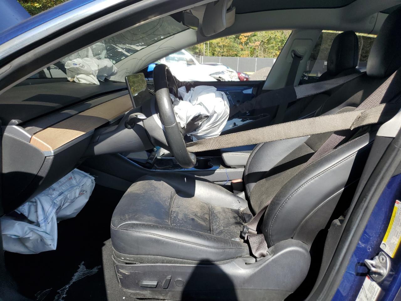 2018 Tesla Model 3 - Фото 7