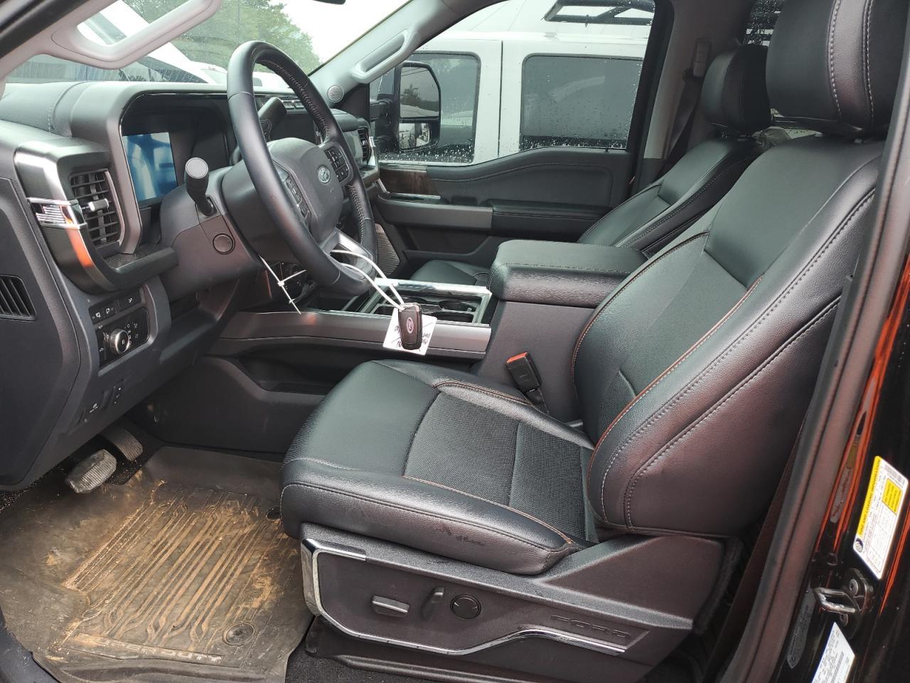 2024 Ford F250 Super Duty - Фото 7