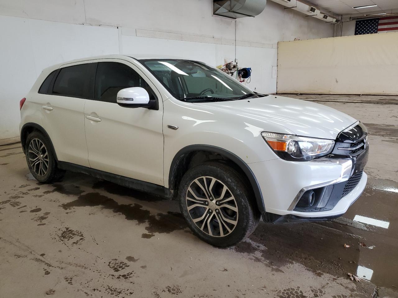 2018 Mitsubishi Outlander Sport Es - Image 4