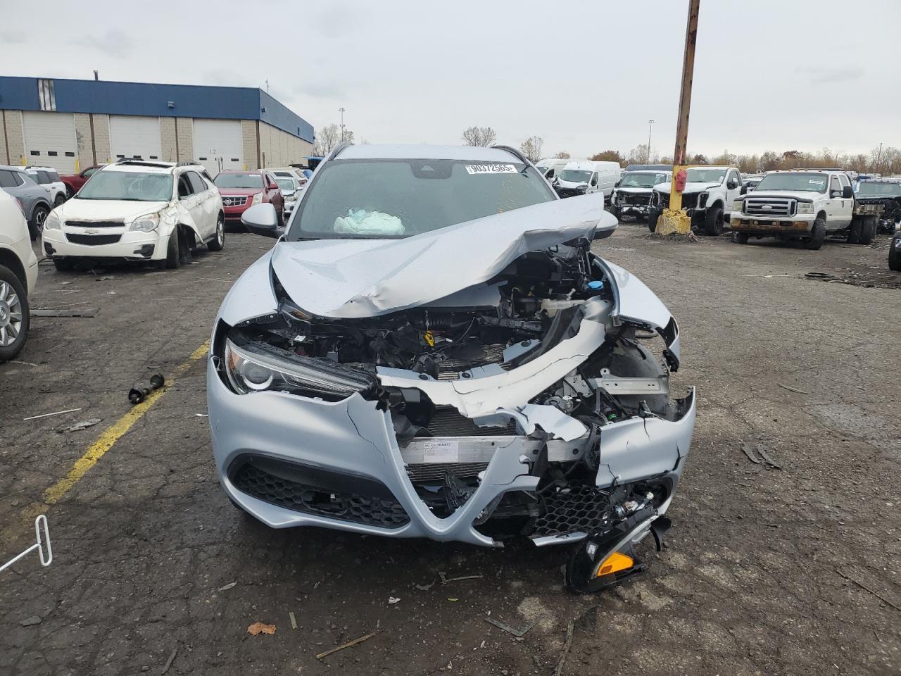 2022 Alfa Romeo Stelvio - Фото 5