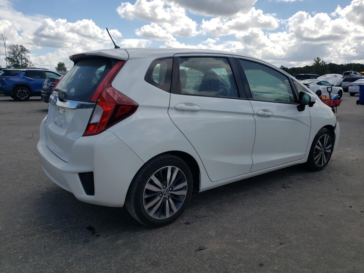 2015 Honda Fit Ex - Image 3