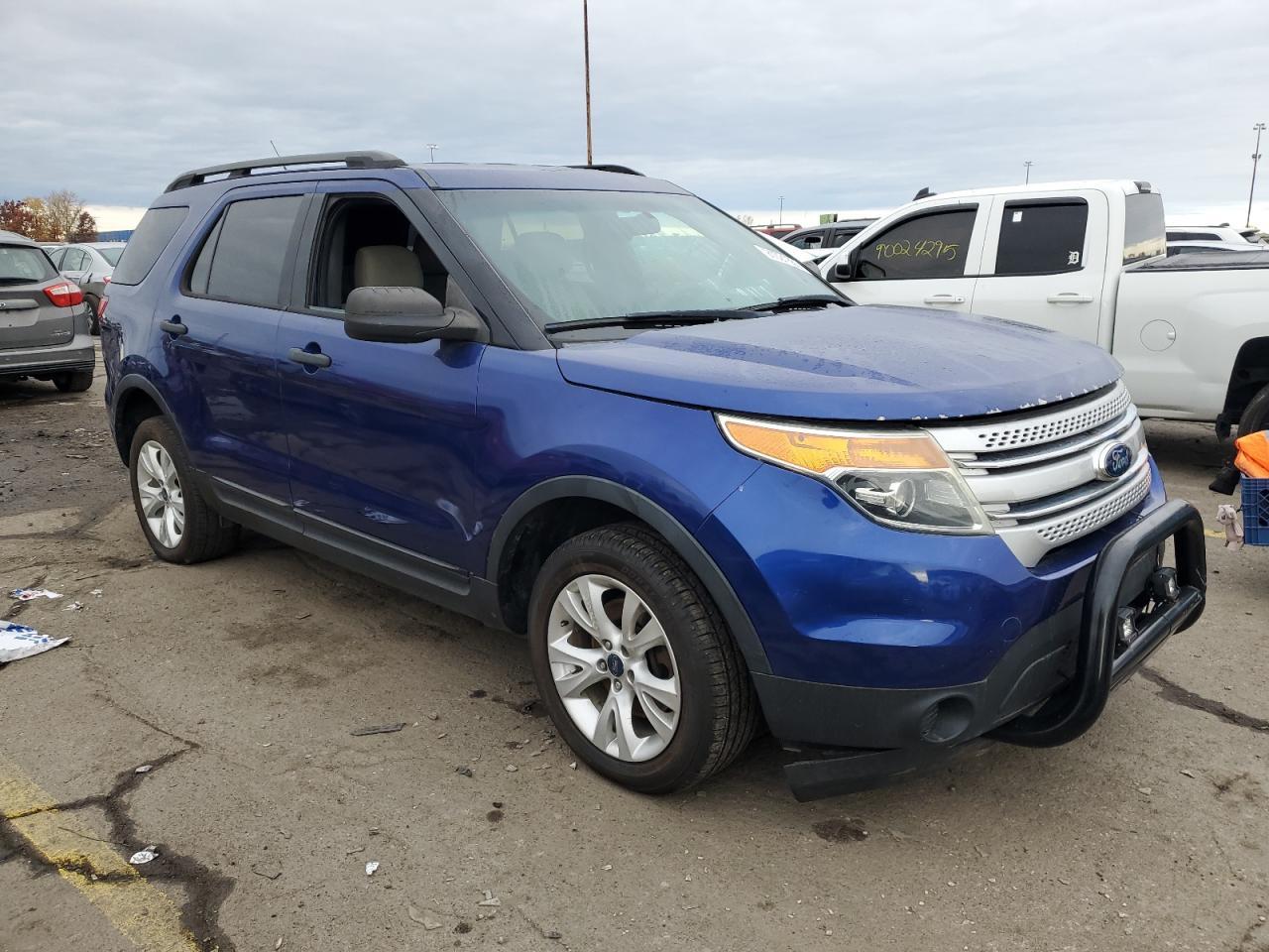 2015 Ford Explorer - Фото 4
