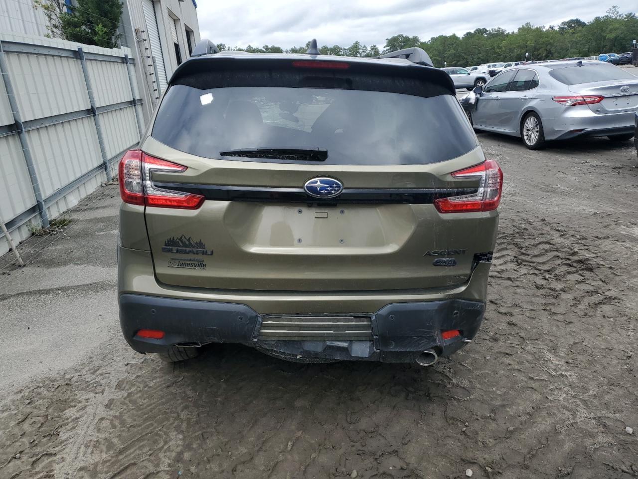 2024 Subaru Ascent Onyx Edition - Image 6