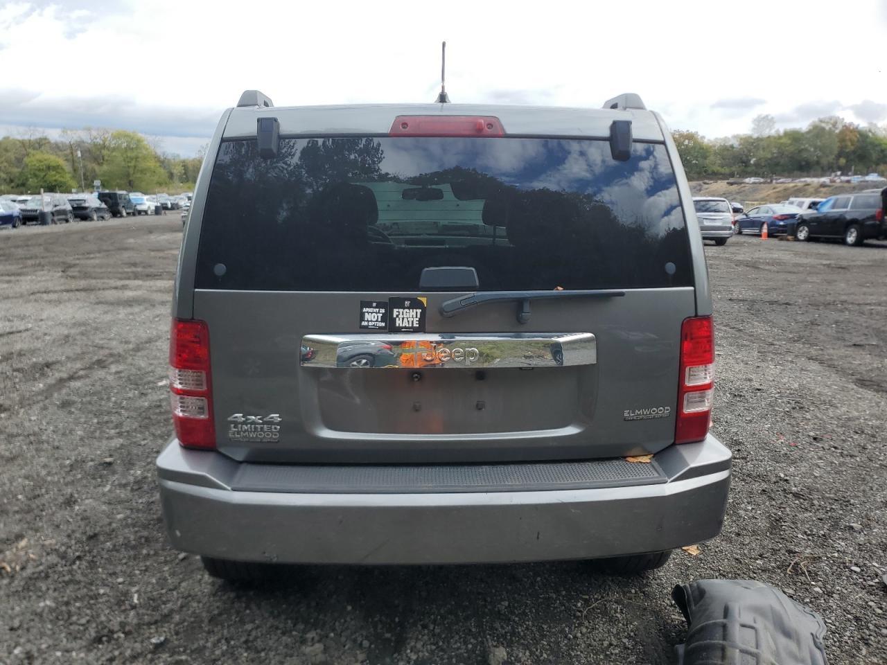 2012 Jeep Liberty Jet - Фото 6