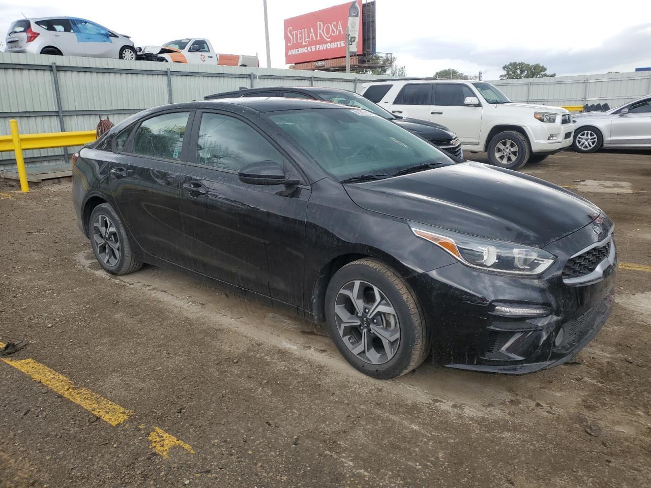 2021 Kia Forte Fe - Image 4