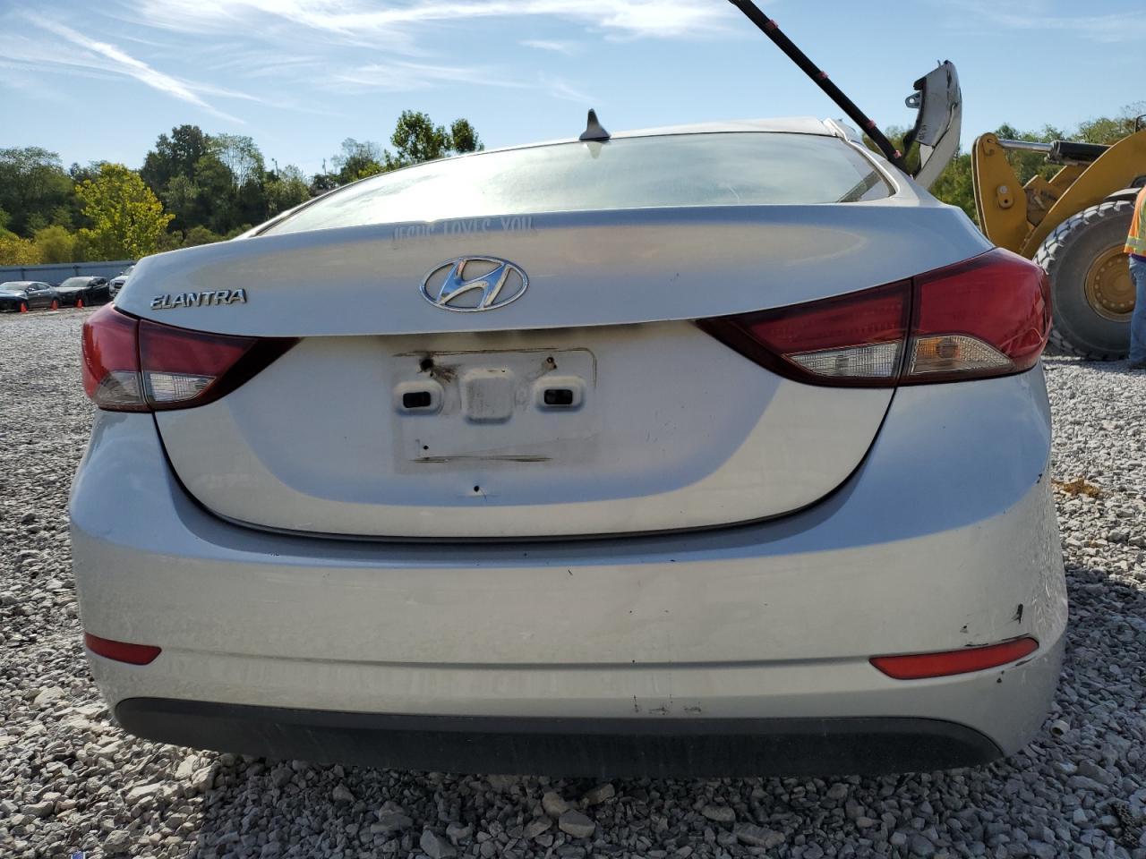2015 Hyundai Elantra Se - Фото 6
