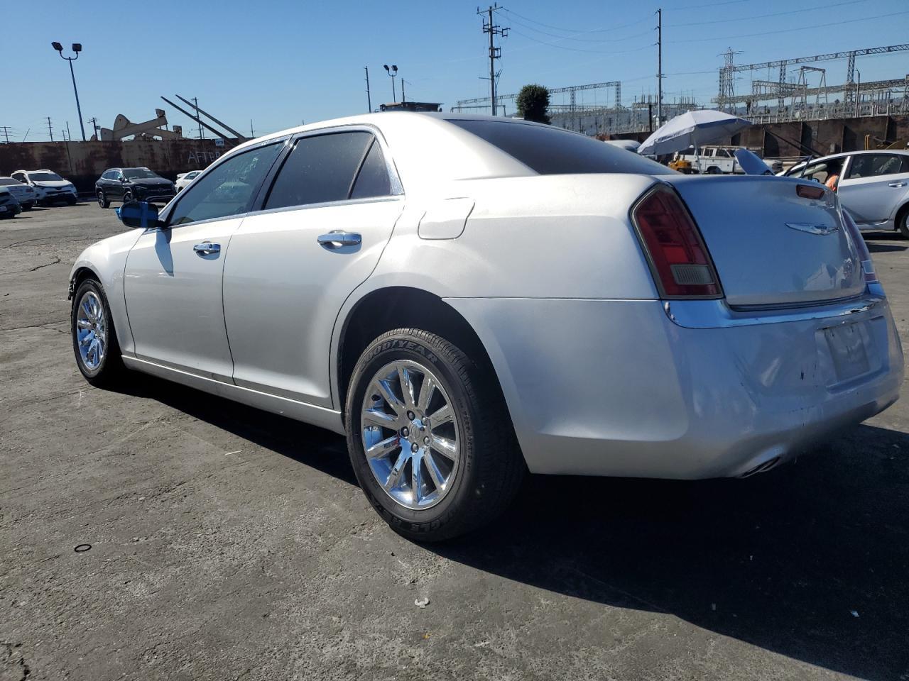 2012 Chrysler 300 Limited - Image 2