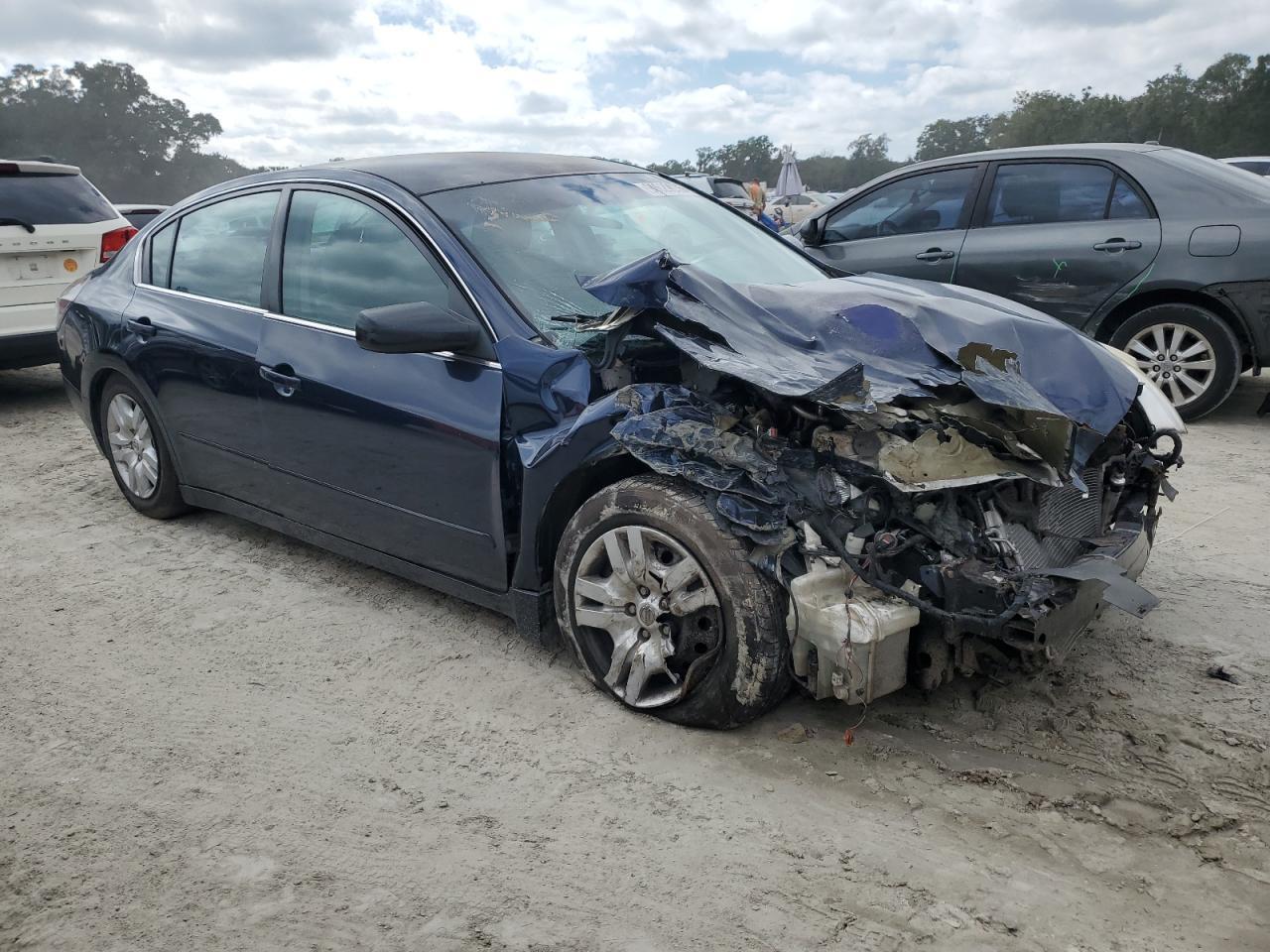 2010 Nissan Altima Base - Фото 4