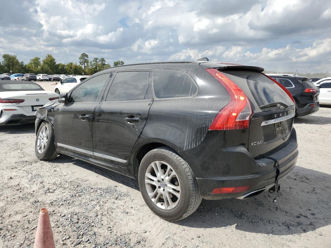 2016 Volvo Xc60 T5 - Image 2