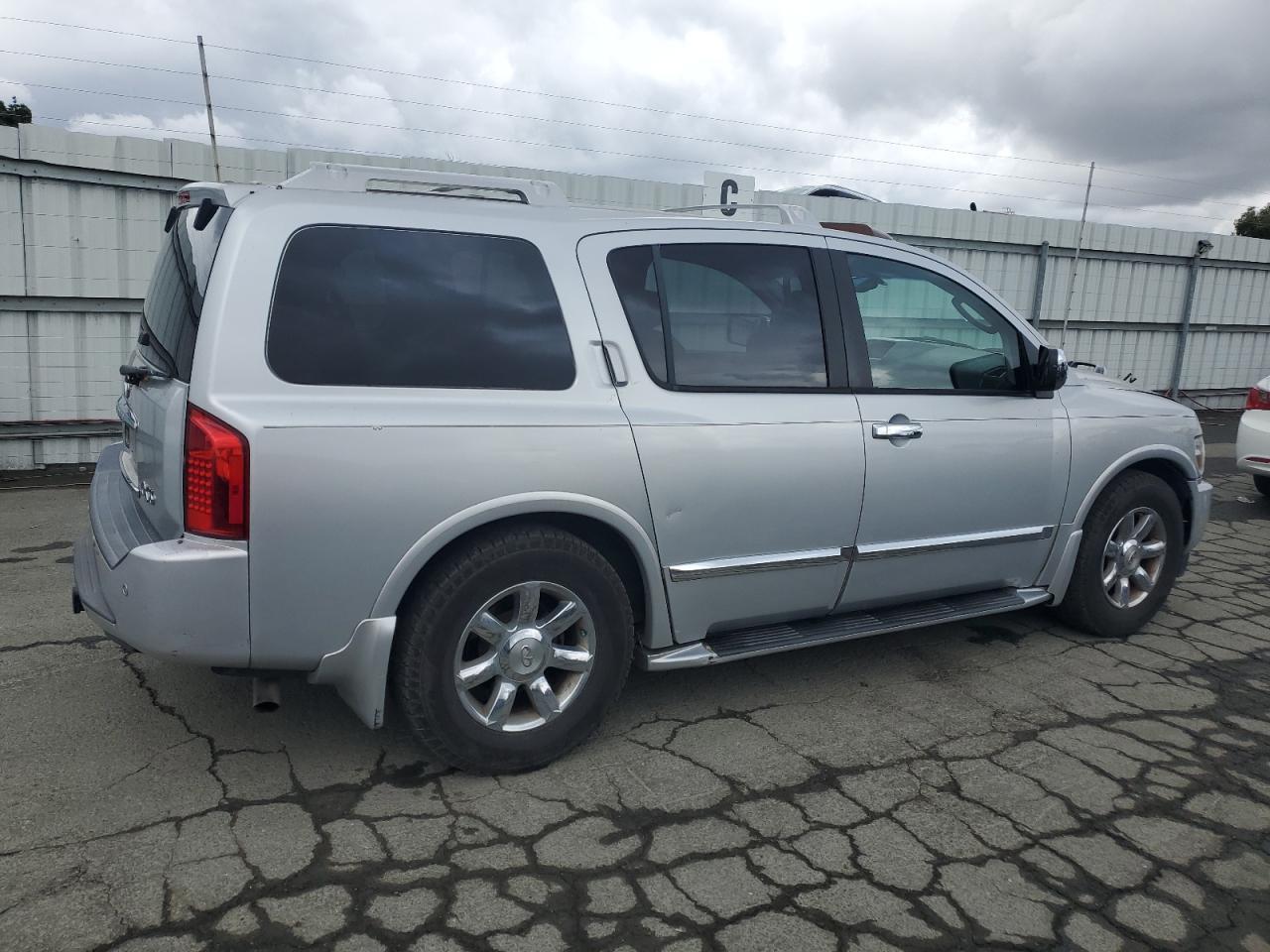 2005 Infiniti Qx56 - Image 3