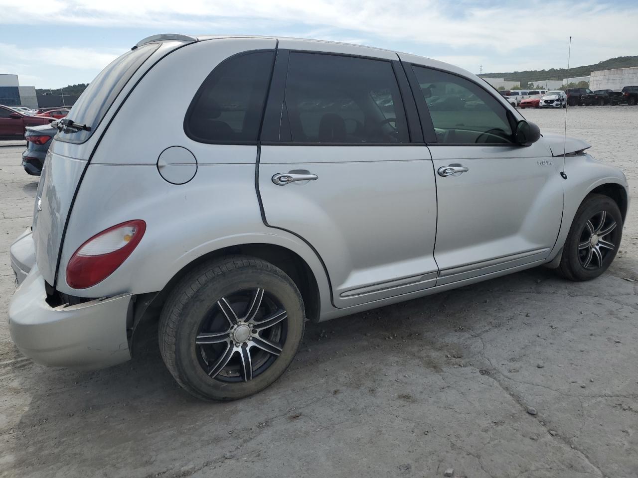 2006 Chrysler Pt Cruiser Touring - Image 3