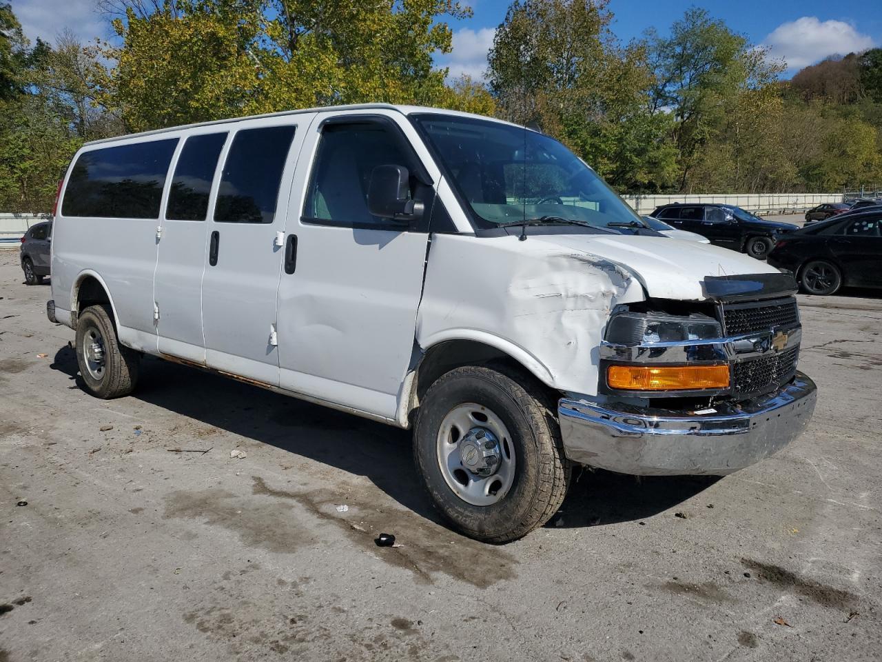 2016 Chevrolet Express G3500 Lt - Фото 4