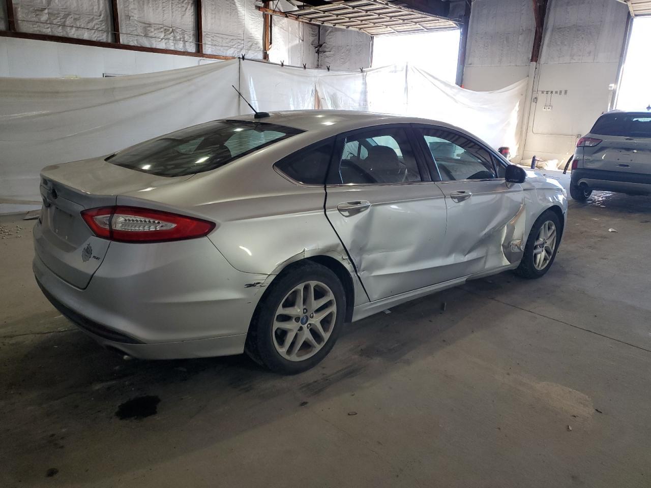 2014 Ford Fusion Se - Фото 3